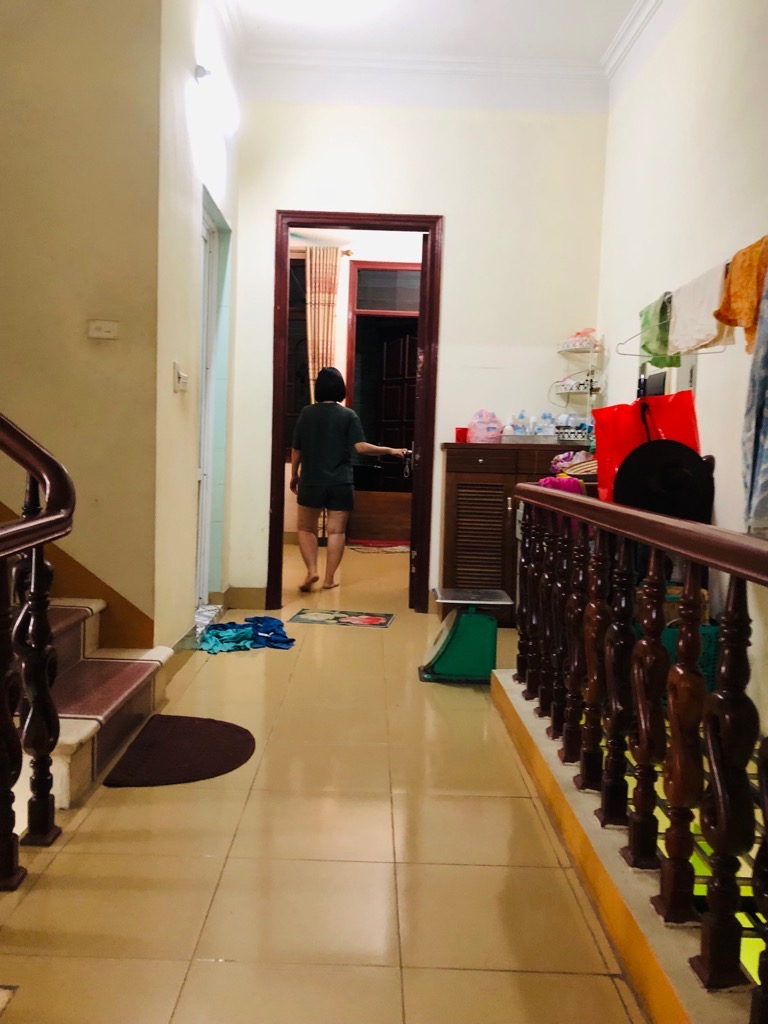 Bán nhà Đường Khương Đình - diện tích 220m2 4 tầng - Nhà đẹp vị trí hiếm - giá 27 tỷ