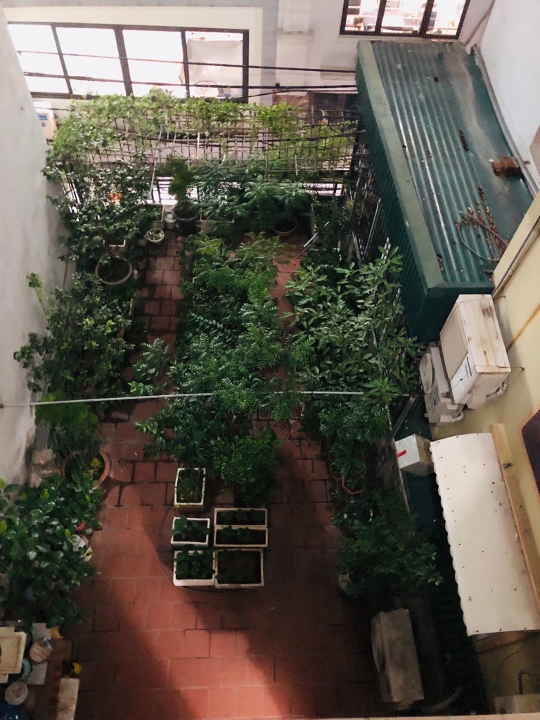 Bán nhà Đường Khương Đình - diện tích 220m2 4 tầng - Nhà đẹp vị trí hiếm - giá 27 tỷ