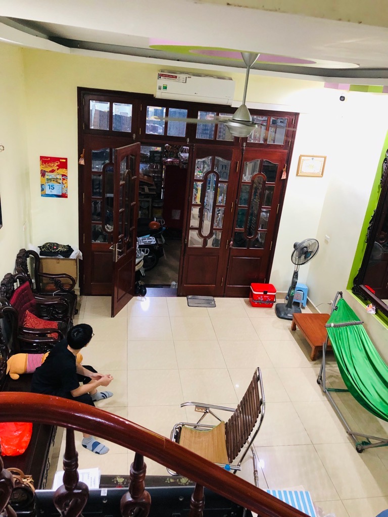 Bán nhà Đường Khương Đình - diện tích 220m2 4 tầng - Nhà đẹp vị trí hiếm - giá 27 tỷ