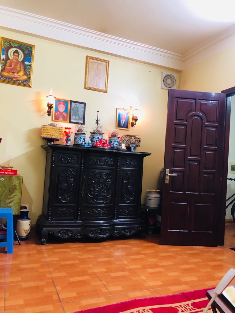 Bán nhà Đường Khương Đình - diện tích 220m2 4 tầng - Nhà đẹp vị trí hiếm - giá 27 tỷ