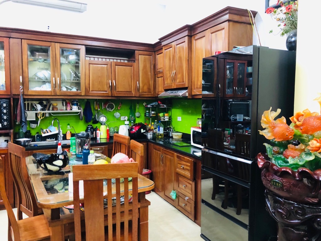 Bán nhà Đường Khương Đình - diện tích 220m2 4 tầng - Nhà đẹp vị trí hiếm - giá 27 tỷ