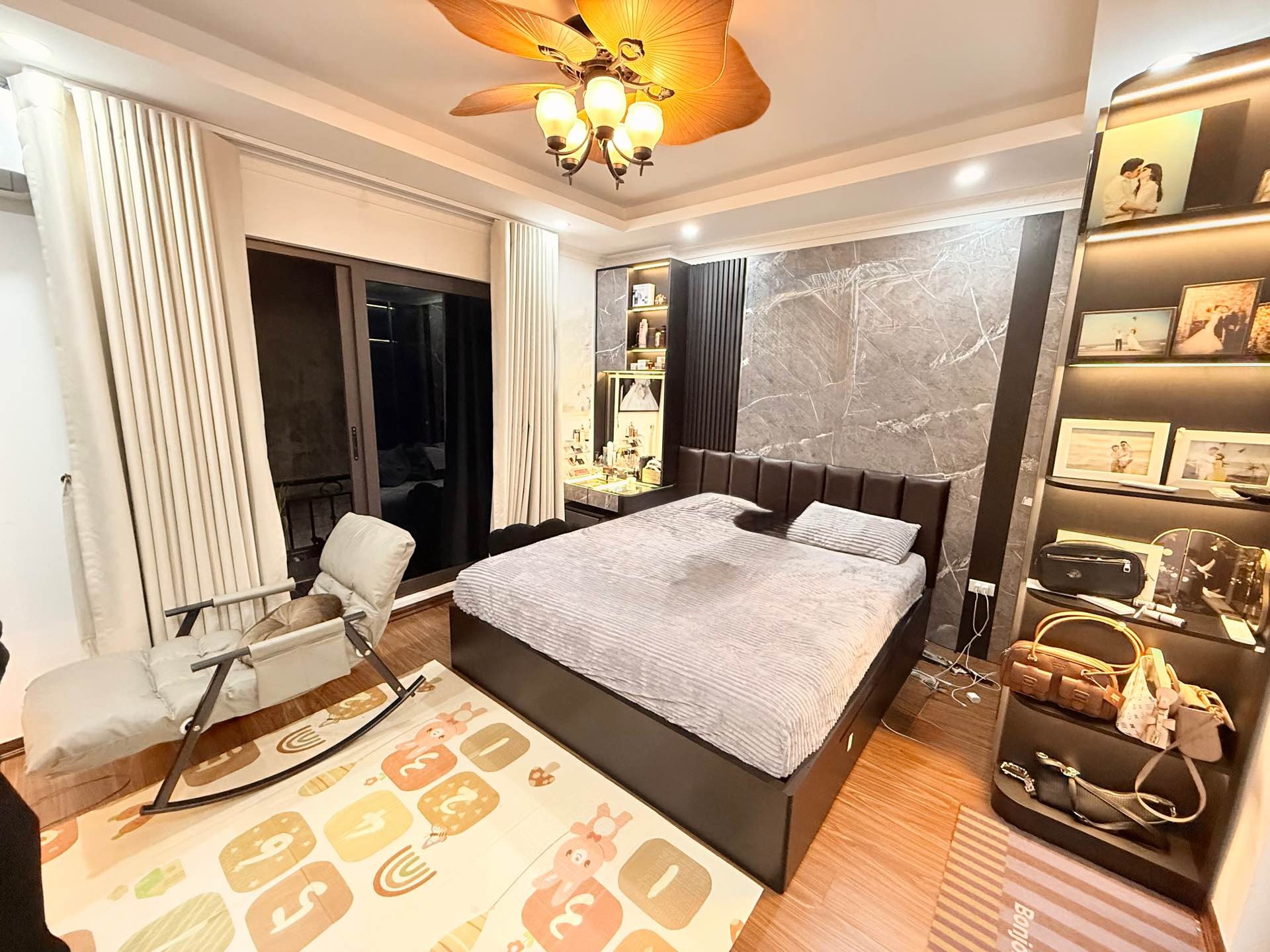 Bán nhà Vĩnh Tuy - diện tích 62m2 5 tầng - Ô tô tránh - giá 17,5 tỷ