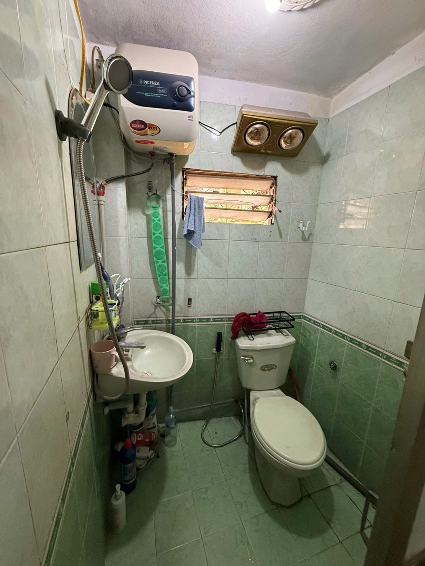 Bán nhà Trương Định - diện tích 30m2 4 tầng - ô tô tránh - giá 9,9 tỷ