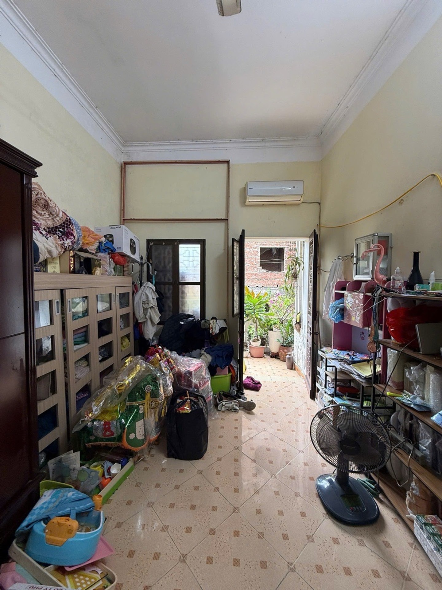 Bán nhà Trương Định - diện tích 30m2 4 tầng - ô tô tránh - giá 9,9 tỷ