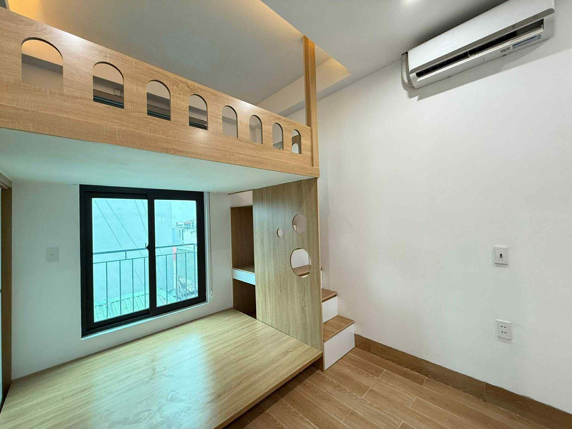 Bán nhà Khương Đình - diện tích 78m2 7 tầng - 2 mặt ngõ - giá 15,6 tỷ