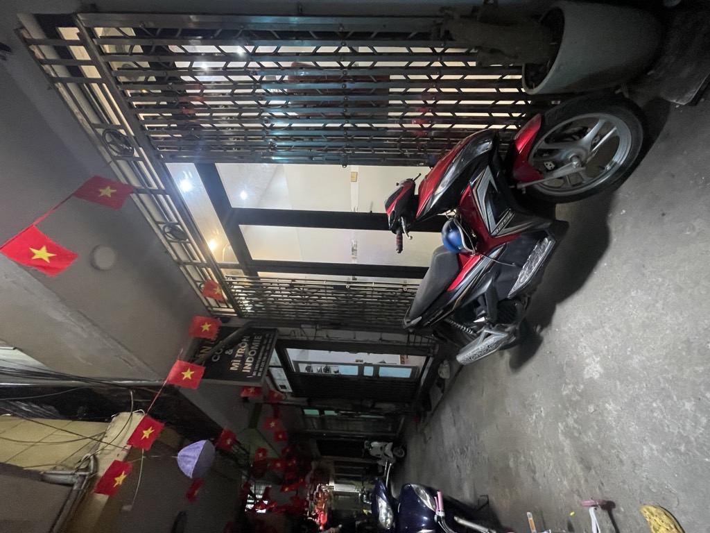 Bán nhà Minh Khai - diện tích 25m2 4 tầng - view sau nhà TTTM chợ Mơ - giá 5,48 tỷ