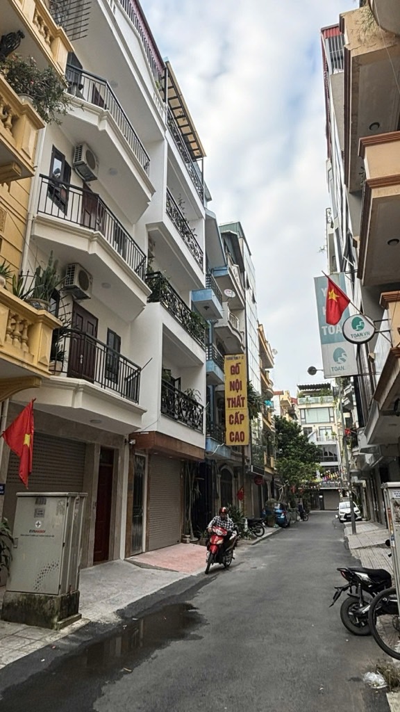 Bán nhà Bắc Linh Đàm - diện tích 72.5m2 5 tầng - thang máy - giá 15,8 tỷ