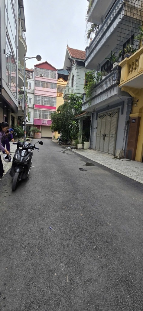 Bán nhà Bắc Linh Đàm - diện tích 72.5m2 5 tầng - thang máy - giá 15,8 tỷ